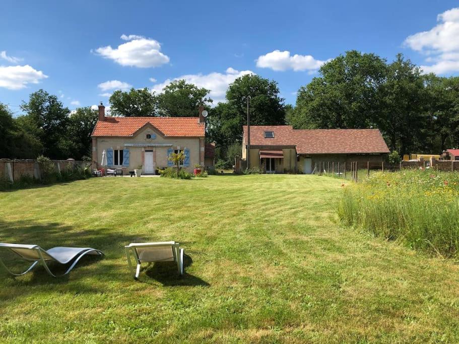 Maison Au Milieu Des Bois Et Des Animaux Jouy-le-Potier Exterior foto